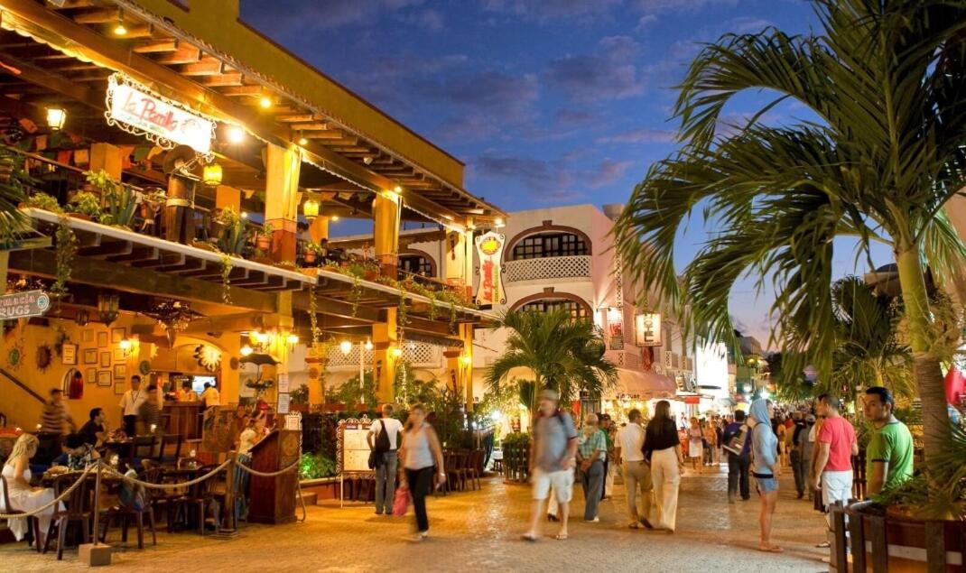 The Boat Condo By Andiani Travel Playa del Carmen Dış mekan fotoğraf